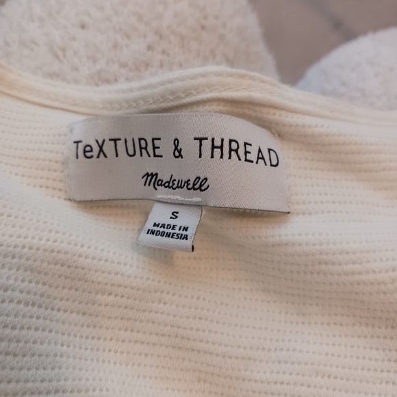 Madewell Texture and Thread Tie Front Top NWOT - Picture 6 of 7